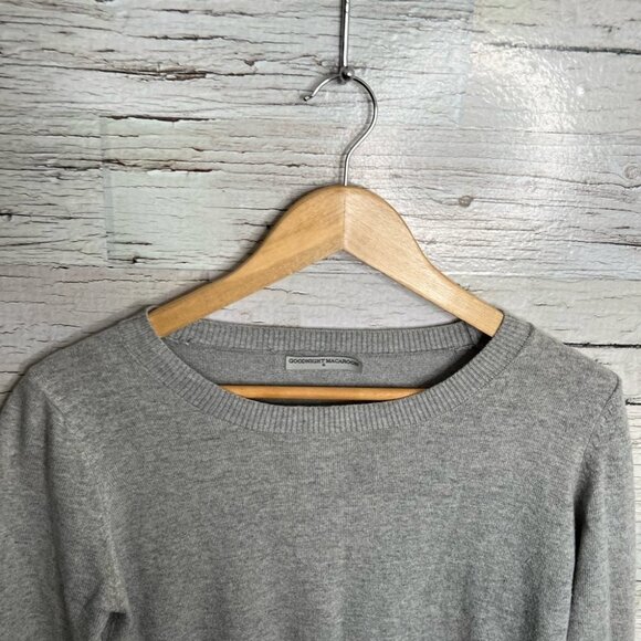 Goodnight macaroon top sweater gray  red plaid size small - Picture 8 of 9